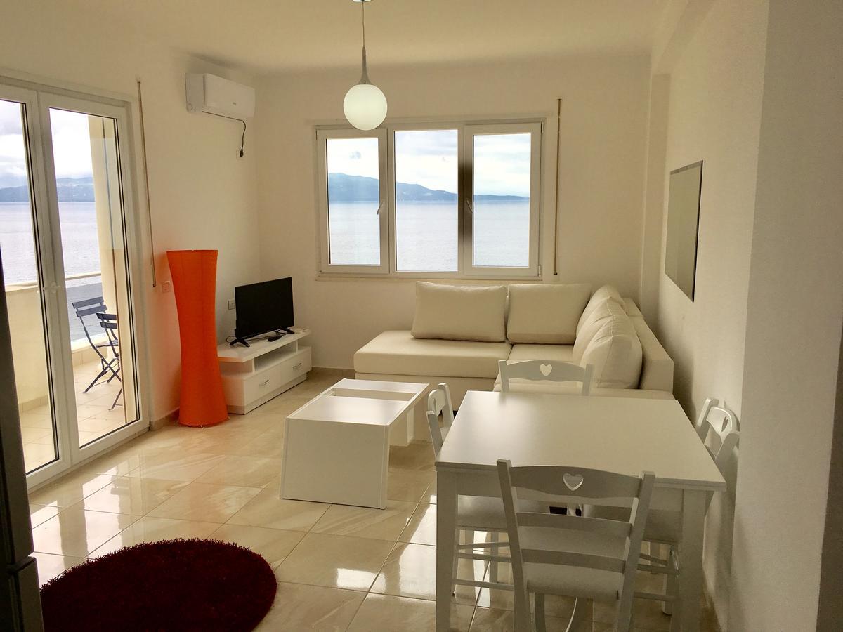 White Residence Apartament Саранда Екстер'єр фото