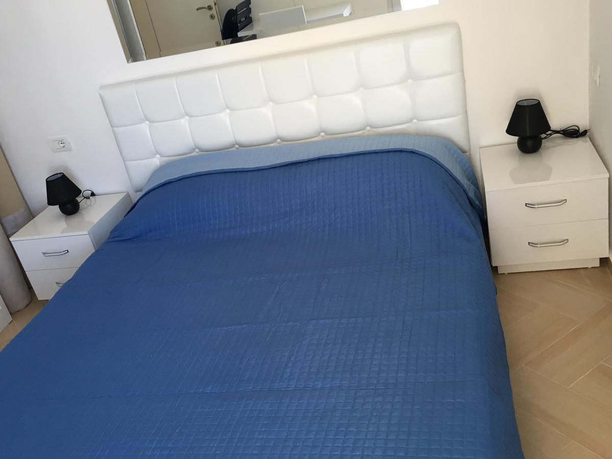 White Residence Apartament Саранда Екстер'єр фото
